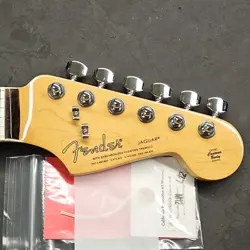 2022 FENDER KURT COBAIN NOS JAGUAR ROSEWOOD NECK & TUNERS 60'S ELECTRIC GUITAR