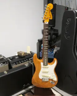 1973 REISSUE STRATOCASTER