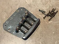 1970S FENDER MUSTANG BASS BRIDGE