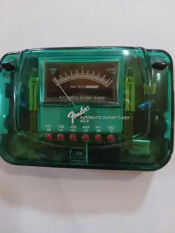  GREEN FENDER ANALOGUE GUITAR TUNER AG-6 TRANSPARENT GREEN TESTED WORKS