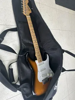 FENDER SQUIER STRATOCASTER 6 STRING ELECTRIC GUITAR