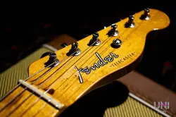 FENDER AMERICAN VINTAGE '52 TELECASTER / 2003 ELECTRIC GUTIAR [AUTH]