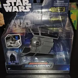 HELLO KITTY & FENDER PINK FUZZ GUITAR PEDAL NEW SHIPS FREE!