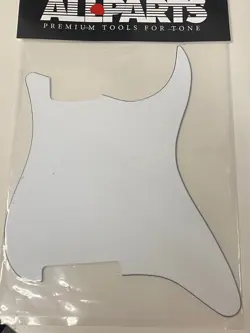 PICKGUARD FENDER STRATOCASTER/STRAT