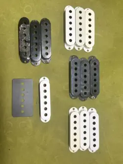 SINGLE COIL PICKUP COVERS WHITE BLACK CREAM HUGE LUTHIER LOT FENDER STRATOCASTER