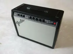 FENDER MINIATURE REPLICA DELUXE REVERB COMBO MINI AMPLIFIER 1/6 GUITAR AMP