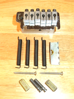 LOCKING PLUS STRATOCASTER