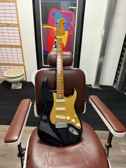 FENDER STRATOCASTER NECK USA
