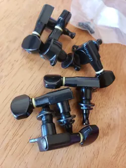 BLACK TUNERS INLINE