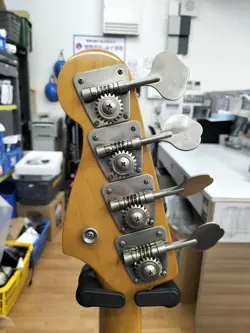 FENDER JAPAN PB-57D/AL ELECTRIC BASS