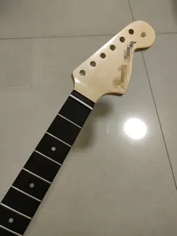 FENDER JAGUAR/MUSTANG NECK