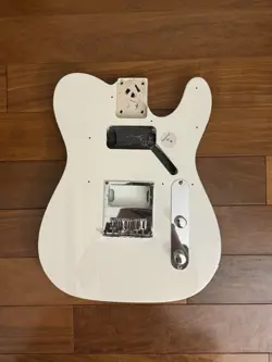 TELECASTER BODY ARCTIC
