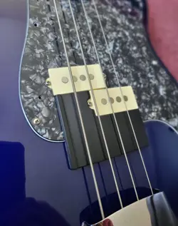 RADIUSED RAMP/THUMBREST