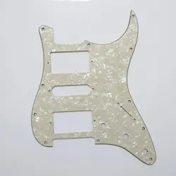 AMERICAN/MEXICAN STRATOCASTER GUITAR