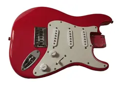 MINI SQUIER BY FENDER STRAT STYLE RED ELECTRIC GUITAR BODY LOADED SQ4