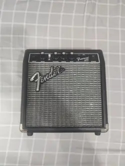 FENDER FRONTMAN 10G 10-WATT GUITAR AMPLIFIER - BLACK