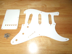JOHNSON STRATOCASTER PICKGUARD