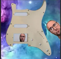 NEW - PICKGUARD FOR FENDER STRAT, H/S/S, 11 HOLES - 3-PLY AGED WHITE HOLLA!!!!