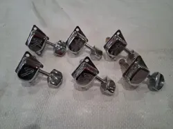 VINTAGE FENDER GUITAR TUNERS