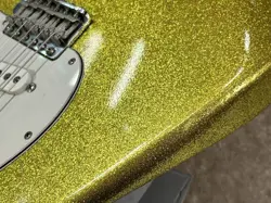 FENDER CUSTOM SHOP DICK DALE STRATOCASTER CHARTREUSE SPARKLE FINISH 1994