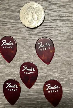 LOT OF 5 VINTAGE FENDER HEAVY  GUITAR PICKS-NO R