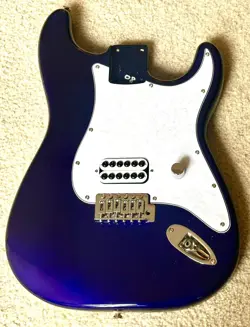2008 SQUIER 