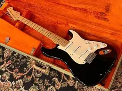 FENDER CUSTOM SHOP ERIC CLAPTON STRATOCASTER BLACK