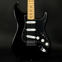 FENDER / FSR MIJ TRADITIONAL 70S STRATOCASTER MAPLE FINGERBOARD BLACK JD24029671