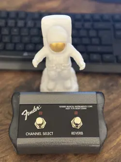 GENUINE FENDER 2-BUTTON CHANNEL/REVERB AMPLIFIER AMP FOOTSWITCH