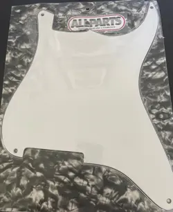 BLANK PICKGUARD FOR FENDER
