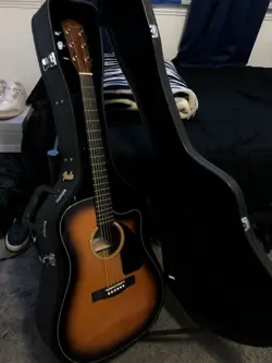 FENDER ACOUSTIC GUITAR W/ CASE