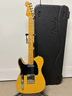 FENDER AMERICAN PROFESSIONAL II TELECASTER LEFT-HANDED BUTTERSCOTCH BLONDE