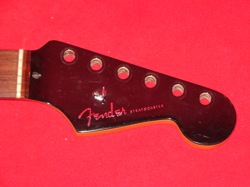 FENDER 2005 USA ROSEWOOD AMERICAN DELUXE STRATOCASTER NECK