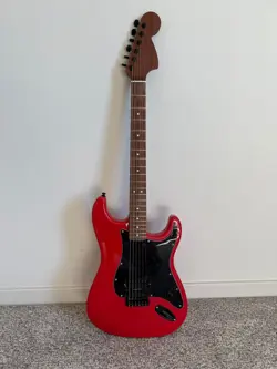 DELONGE BLINK182 STYLE