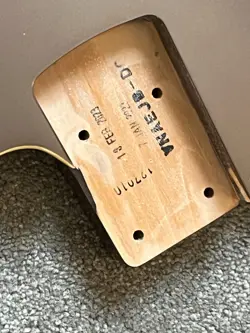 FENDER AERODYNE JAZZ BASS BODY SILVER 5 LB 4 OZ JAPAN