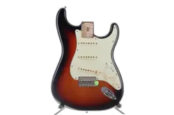 FENDER VINTERA 60'S STRATOCASTER BODY 3 TONE SUNBURST FINISH FULLY LOADED