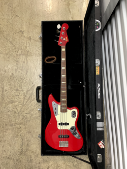 FENDER CIJ JAGUAR