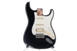 FENDER PLAYER II STRATOCASTER BODY BLACK FINISH FULLY LOADED
