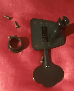 FENDER P BASS TUNING PEG (MADE BY GOTOH)