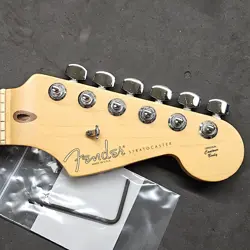 2000 FENDER USA STRATOCASTER MAPLE NECK AMERICAN SERIES STRAT ELECTRIC GUITAR