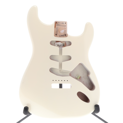 FENDER AMERICAN CLASSIC 60'S STRATOCASTER BODY OLYMPIC WHITE NITRO FINISH