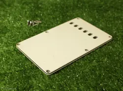 MONTREUX GUITARS TREMOLO COVER BACK PLATE FOR FENDER STRAT PARCHMENT 3 PLY