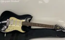 FENDER STARCASTER STRAT ELECTRIC GUITAR BLACK W/ GIG BAG