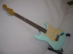 FENDER STRATOCASTER BUILD.