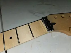 W/FLOYD ROSE LOCKING