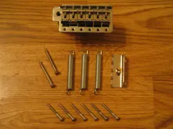 FENDER 2005 USA CHROME VINTAGE 6 BOLT STRATOCASTER TREMOLO BRIDGE
