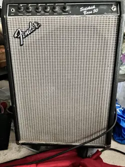 FENDER SIDEKICK BASS 50