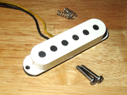 COIL STRATOCASTER MIDDLE