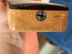 1985 SQUIER STRATOCASTER