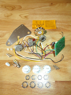 MID BOOST STRATOCASTER